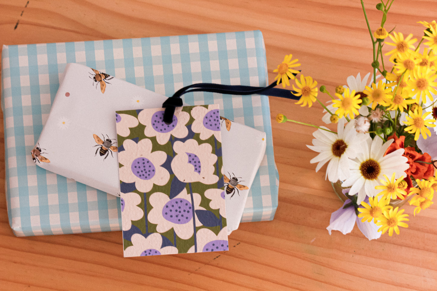 Bloom Eco-luxe Plantable Gift Tag Wholesale