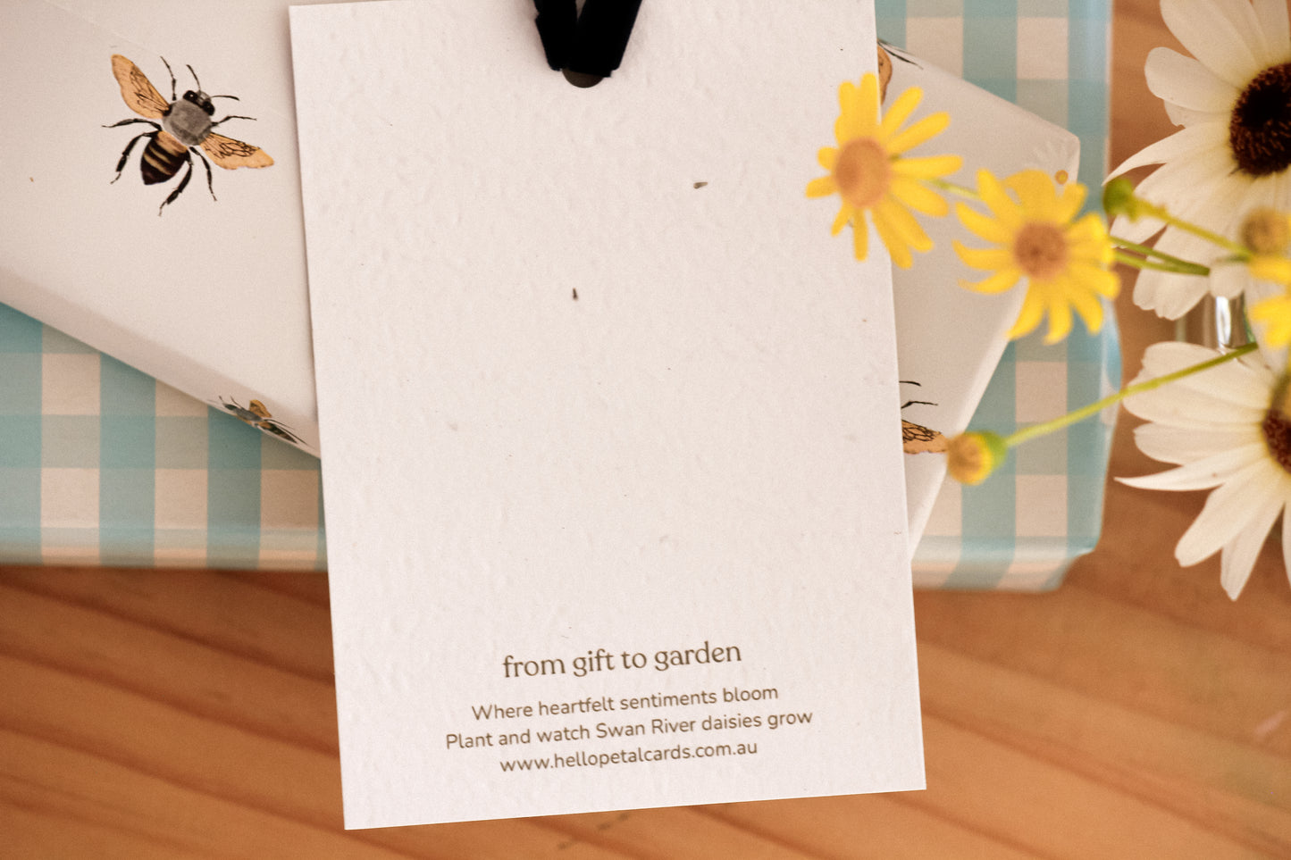 Let Love Bloom Eco-luxe Plantable Gift Tag - Wholesale