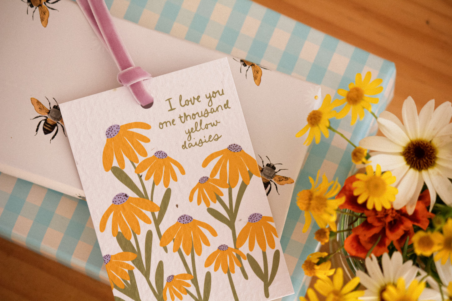 Yellow Daisies Eco-luxe Plantable Gift Tag - Wholesale